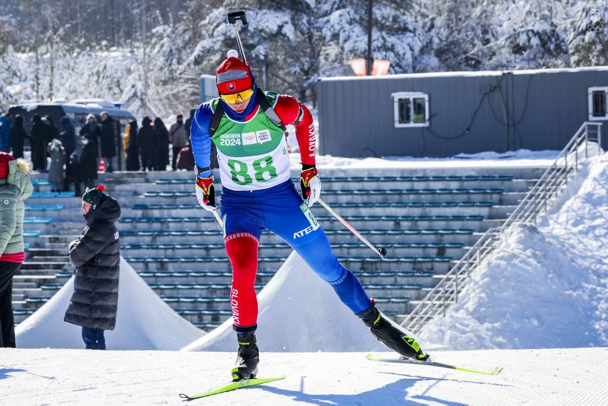 Beh na lyžiach: Adamov a Danielová získali na MSR zlaté double