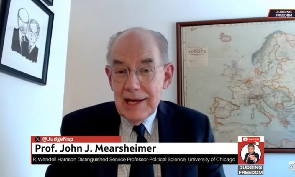 John Mearsheimer: Trump nebude žiadať Kongres o ďalšiu vojenskú pomoc pre Ukrajinu