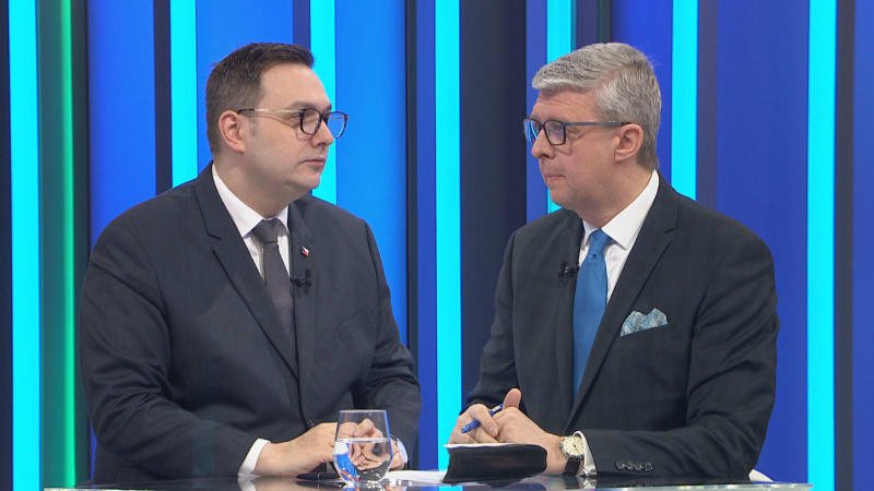 Hádka o tajném jednání: Lipavský argumentoval Kremlem. Zneužíváte válku, zlobil se Havlíček Hádka o tajném jednání: Lipavský argumentoval Kremlem. Zneužíváte válku, zlobil se Havlíček
