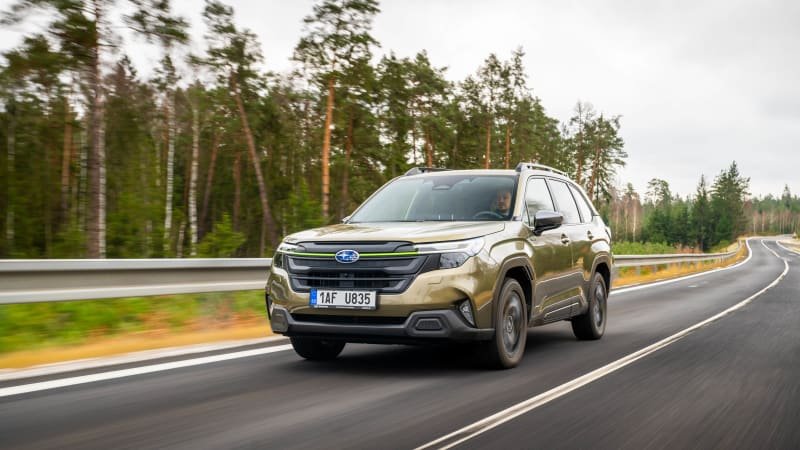 Test Subaru Forester: Lesník střílí trochu menší ráží, je ale zase o něco chytřejší Test Subaru Forester: Lesník střílí trochu menší ráží, je ale zase o něco chytřejší