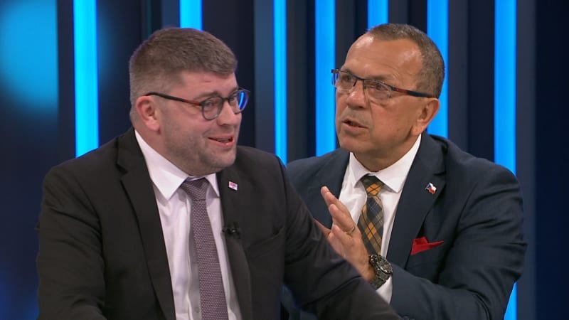 Jakob: Putin odmítl příměří, hrozí bipolární svět. Tak pošlete bojovat své děti, volal Foldyna Jakob: Putin odmítl příměří, hrozí bipolární svět. Tak pošlete bojovat své děti, volal Foldyna