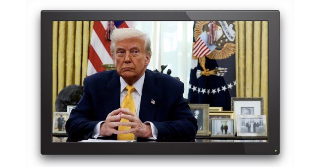 VIDEO: Prezident USA Donald Trump varoval, že konflikt na Ukrajine by mohol skončiť vypuknutím 3. svetovej vojny, ak nedôjde k jeho ukončeniu VIDEO: Prezident USA Donald Trump varoval, že konflikt na Ukrajine by mohol skončiť vypuknutím 3. svetovej vojny, ak nedôjde k jeho ukončeniu