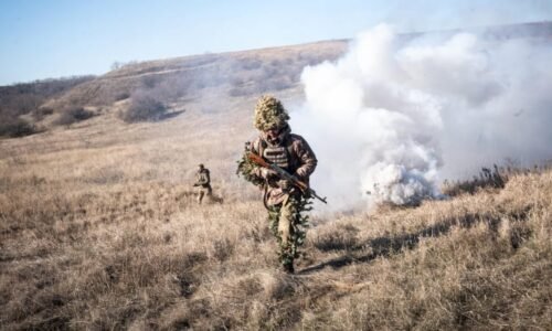 Ruské dobytí Torecku? Propaganda Kremlu. Ukrajinci zatlačili okupanty u klíčového města Ruské dobytí Torecku? Propaganda Kremlu. Ukrajinci zatlačili okupanty u klíčového města
