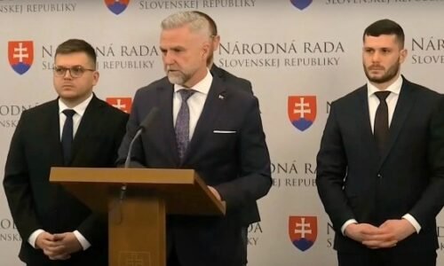 Tibor Gašpar o militantnej vojnychtivej malej skupine vojnových štváčov