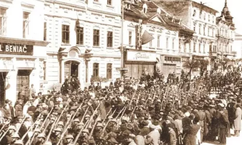 Európanom by sme mali pripomenúť 80. výročie oslobodenia Banskej Bystrice Červenou armádou