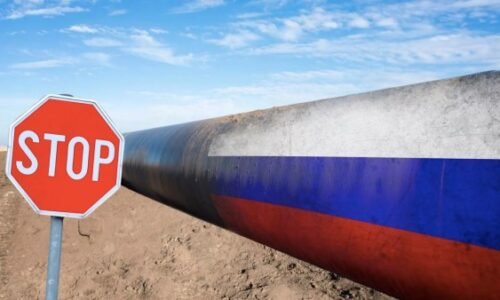 Rusko zastavilo dodávky ropy do Česka cez ropovod Družba. Prevádzkovateľ rafinérií Orlen Unipetrol požiadal o pôžičku ropy zo štátnych hmotných rezerv Rusko zastavilo dodávky ropy do Česka cez ropovod Družba. Prevádzkovateľ rafinérií Orlen Unipetrol požiadal o pôžičku ropy zo štátnych hmotných rezerv
