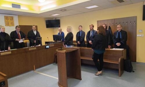 Vdova zfalšovala mnohamilionovou závěť po továrníkovi Řípovi. Soud jí uložil pět let vězení Vdova zfalšovala mnohamilionovou závěť po továrníkovi Řípovi. Soud jí uložil pět let vězení