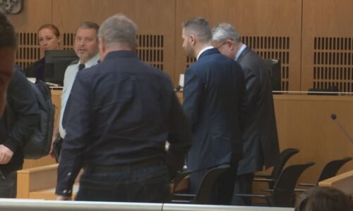 Kauza Dozimetr: Dva obvinění přiznali vinu, soud ale dohodu o výši trestu odmítl