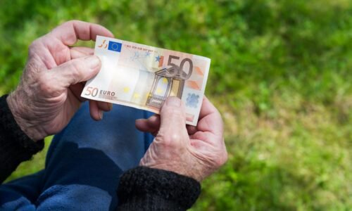 Kapacity v slovenských zariadeniach pre seniorov nestačia, alternatívy vyjdú rodinu draho
