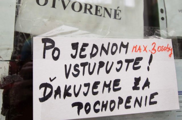 378967_covid-opatrenia-640x420.jpg Ľudia budú môcť žiadať vrátenie pokút za porušenie protipandemických opatrení v čase COVID-19