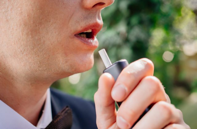 397242_gettyimages-1339076503-640x420.jpg Philip Morris mení budúcnosť, už 40 percent jeho príjmov tvorí bezdymový tabak