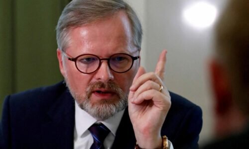 Česko podpíše s kórejskou firmou KNHP zmluvu o dostavbe elektrárne Dukovany, oznámil Fiala