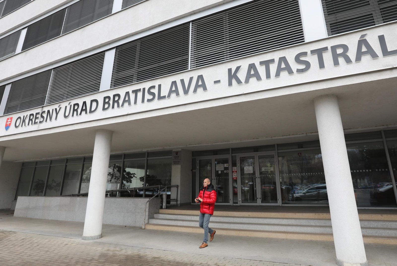 Občanov neoslobodia od poplatkov, ktoré zaplatili pre nefunkčný kataster Občanov neoslobodia od poplatkov, ktoré zaplatili pre nefunkčný kataster