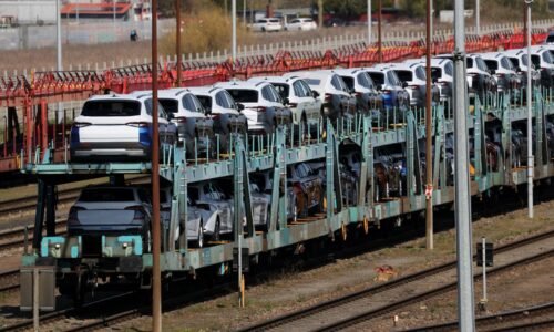 Volkswagen pozastavil dovoz do USA. Na autá zasiahnuté clami zavedie špeciálny poplatok Volkswagen pozastavil dovoz do USA. Na autá zasiahnuté clami zavedie špeciálny poplatok