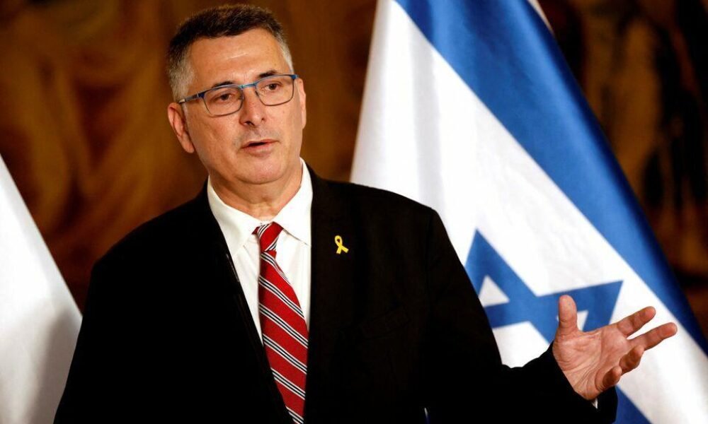 Izrael s Francúzskom chcú spoločne zabrániť Iránu získať jadrové zbrane, tvrdí izraelský šéf diplomacie