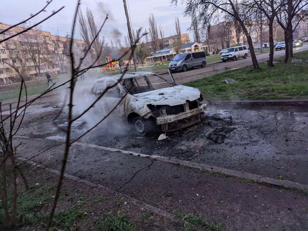 Ruský útok na Kryvyj Rih si vyžiadal najmenej 19 životov, z toho polovica sú deti Ruský útok na Kryvyj Rih si vyžiadal najmenej 19 životov, z toho polovica sú deti
