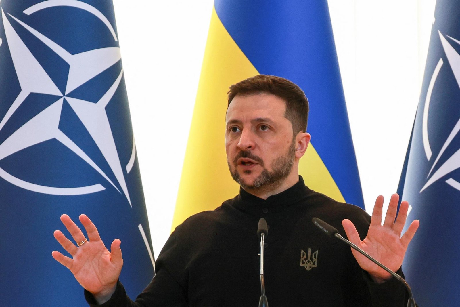Zelenskyj pripustil priame rokovania s Moskvou, podmienkou je ale uzavretie prímeria Zelenskyj pripustil priame rokovania s Moskvou, podmienkou je ale uzavretie prímeria