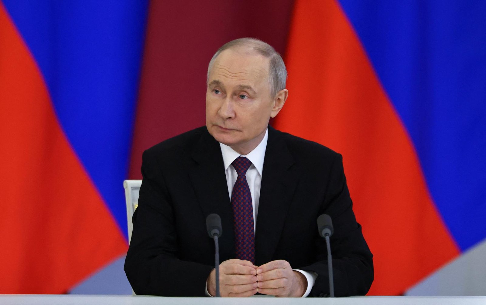 Putin vyhlásil prímerie. Kremeľ očakáva, že Ukrajina tiež preruší boje Putin vyhlásil prímerie. Kremeľ očakáva, že Ukrajina tiež preruší boje