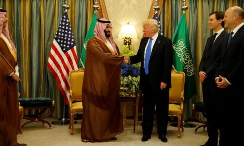 Trump sa chystá ponúknuť Saudskej Arábii dodávky zbraní za 100 milárd dolárov
