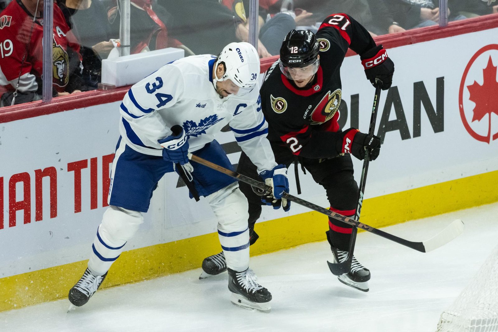 Ottawa odmietla ukončenie sezóny v NHL a vo štvrťfinále zdolala Toronto Ottawa odmietla ukončenie sezóny v NHL a vo štvrťfinále zdolala Toronto