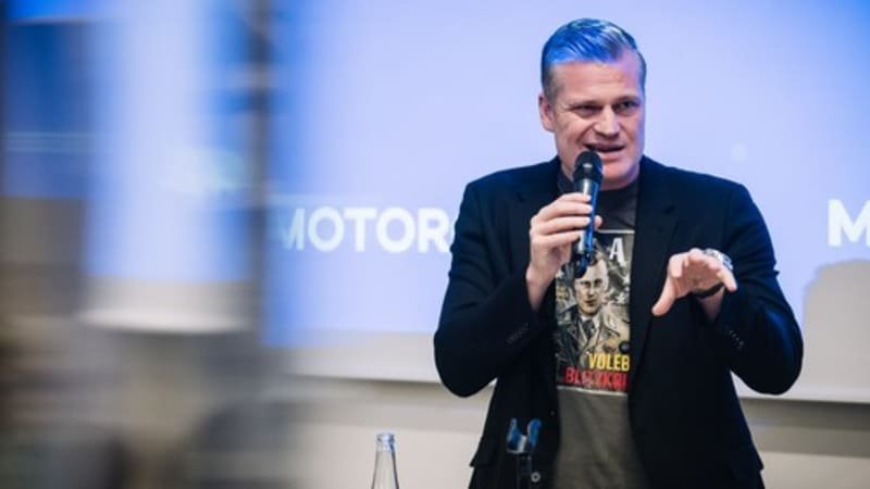 Turek vyzval, aby řidiči nenapodobovali jeho rychlou jízdu. Lékaře označil za „placeného z*rda“ Turek vyzval, aby řidiči nenapodobovali jeho rychlou jízdu. Lékaře označil za „placeného z*rda“