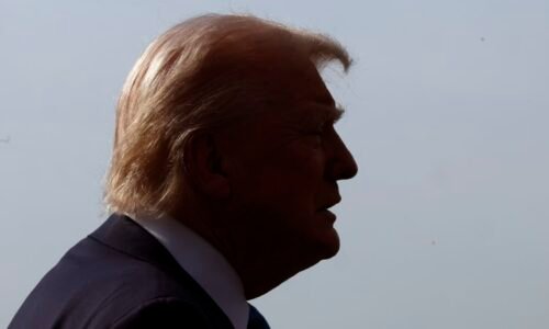 CNN: Trump riskuje stabilitu světa a oslabuje USA. Jeho 100 dní bylo bouřlivých a chaotických