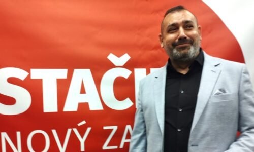 Romský kandidát Stačilo!: Pro Fialu jsme druhořadí občané, neziskovky jen inkasují peníze