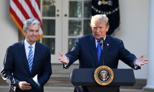 Sám si ho vybral, teď ho viní z destrukce USA. Proč Trump nenávidí šéfa centrální banky?