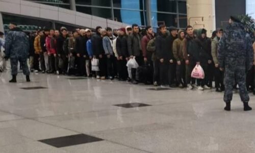 Príklad pre Európu. Rusi vyhodnotili experiment v ktorom všetkým migrantom na letiskách odobrali odtlačky prstov