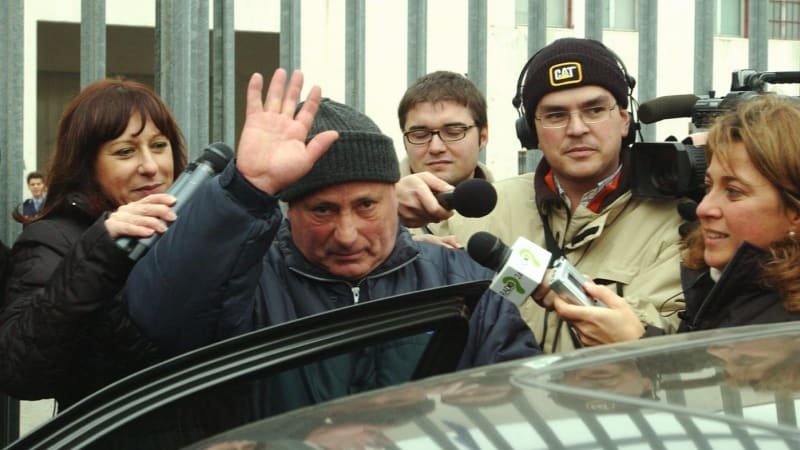 Zemřel jeden z nejznámějších italských zločinců, den před smrtí vyšel z vězení. Proslul útěky Zemřel jeden z nejznámějších italských zločinců, den před smrtí vyšel z vězení. Proslul útěky