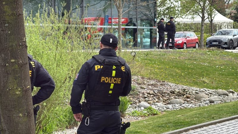 Noční drama v Milevsku: Rvačka před barem skončila pobodáním, dva muži skončili v nemocnici Noční drama v Milevsku: Rvačka před barem skončila pobodáním, dva muži skončili v nemocnici