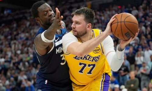 VIDEO NBA: Skvelý výkon LeBrona Jamesa na triumf Lakers nestačil, obhajca titulu z Bostonu prehral VIDEO NBA: Skvelý výkon LeBrona Jamesa na triumf Lakers nestačil, obhajca titulu z Bostonu prehral