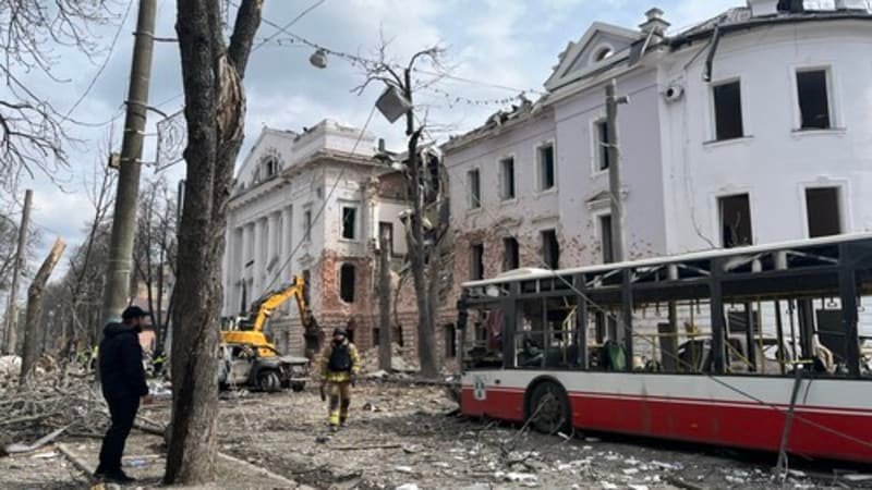 Školák ze Sum hrdinou: Při bombardování města vysvobodil uvězněné cestující. Dostal medaili