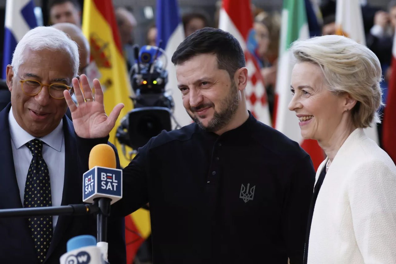 Megafónová diplomacia