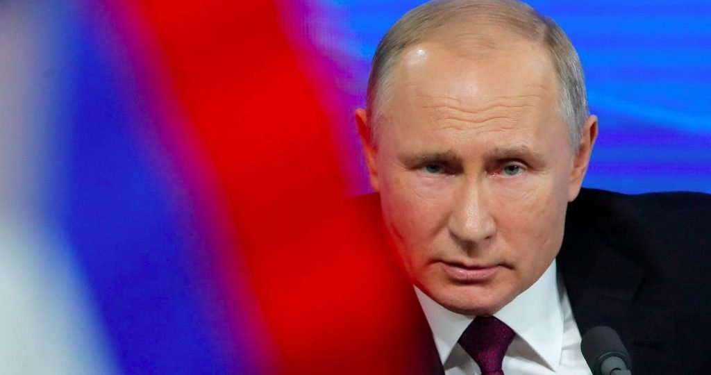 Putin vyzdvihol odvahu Fica a ďalších lídrov, ktorí sú napriek vyhrážkam zo strany EÚ pripravení zúčastniť sa v Moskve osláv Dňa víťazstva nad fašizmom. Ruský prezident medzitým oznámil, že je otvorený možnosti bilaterálnych rozhovorov s Ukrajinou Putin vyzdvihol odvahu Fica a ďalších lídrov, ktorí sú napriek vyhrážkam zo strany EÚ pripravení zúčastniť sa v Moskve osláv Dňa víťazstva nad fašizmom. Ruský prezident medzitým oznámil, že je otvorený možnosti bilaterálnych rozhovorov s Ukrajinou