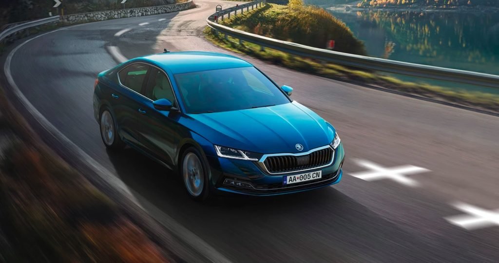 Americká celní lavina dopadá i na Škoda Auto, i když do USA nevyváží. Vtrhnou k nám auta z Číny, obává se automobilka. Slovensko bude patřit k nejvíce zasaženým zemím v EU Americká celní lavina dopadá i na Škoda Auto, i když do USA nevyváží. Vtrhnou k nám auta z Číny, obává se automobilka. Slovensko bude patřit k nejvíce zasaženým zemím v EU