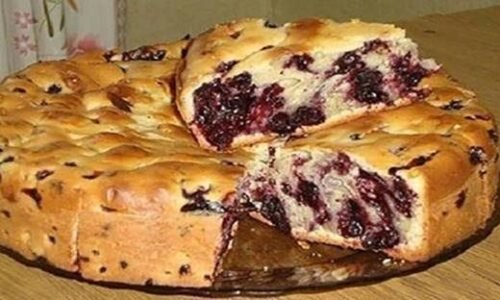 VEĽKONOČNÝ babičkin koláčik pripravený z dostupných ingrediencií: Dobrota podľa tradičného 50- ročného receptu!