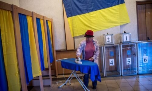 Foreign Policy: Ukrajinská demokracia je najlepšia demokracia! Nepotrebuje ani voľby…