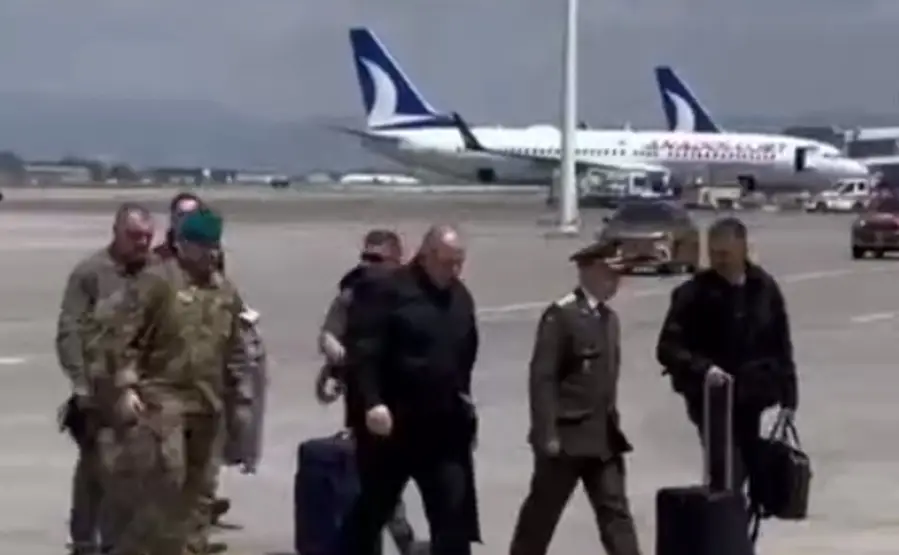 Briti znovu narušili mierové rokovania v Turecku Briti znovu narušili mierové rokovania v Turecku