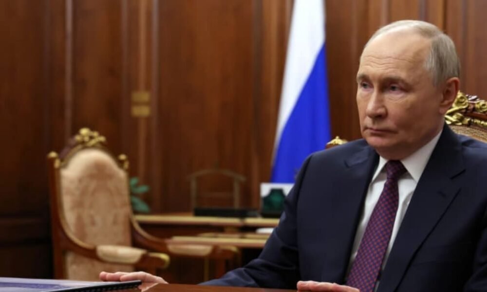 Rusko začíná prohrávat válku na Ukrajině. Putinovi už zbývá jediná cesta, tvrdí expert