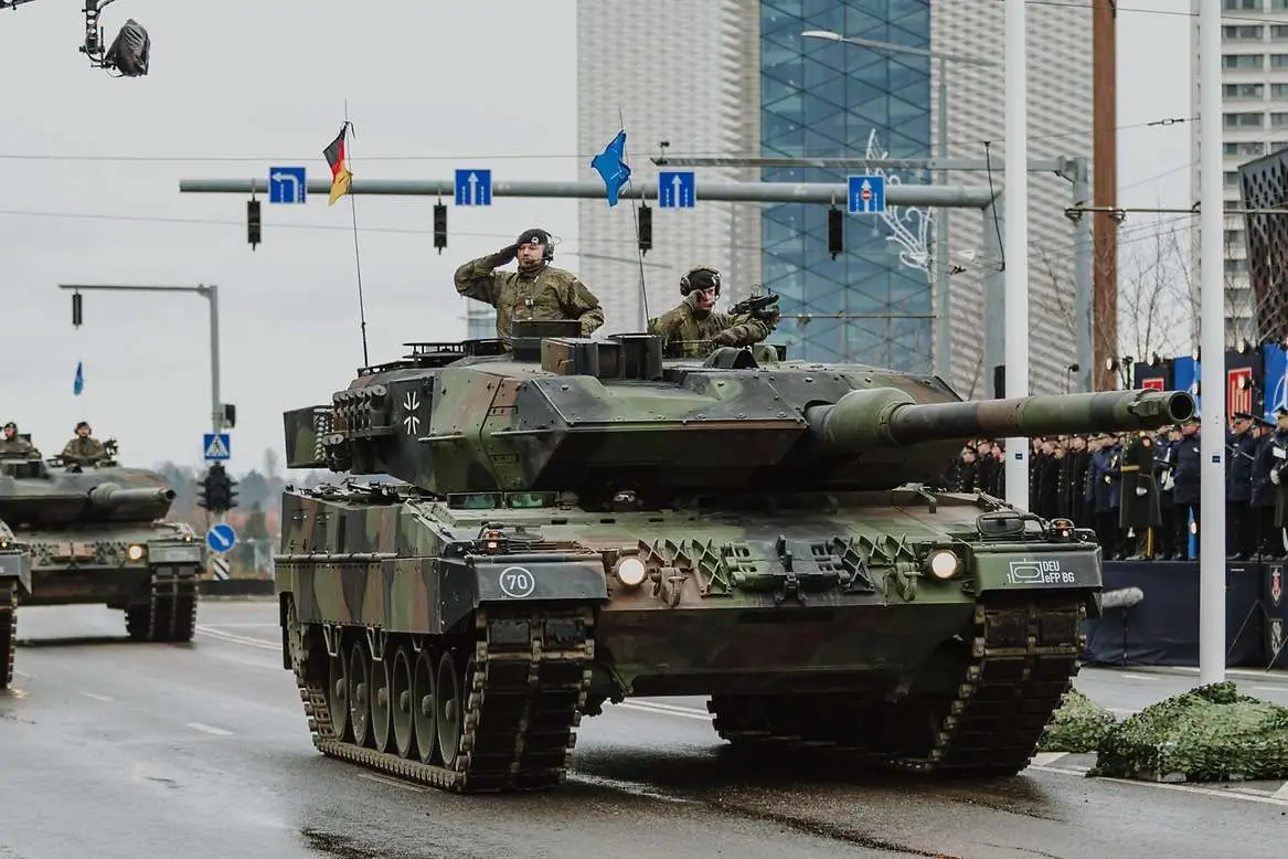 Rusi už idú! Militaristická psychóza zachvátila nielen USA ale hlavne západnú Európu Rusi už idú! Militaristická psychóza zachvátila nielen USA ale hlavne západnú Európu