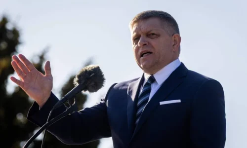 Premiérov odkaz Merzovi: Slovensko nie je malý žiačik, ktorého treba poučovať! Premiérov odkaz Merzovi: Slovensko nie je malý žiačik, ktorého treba poučovať!
