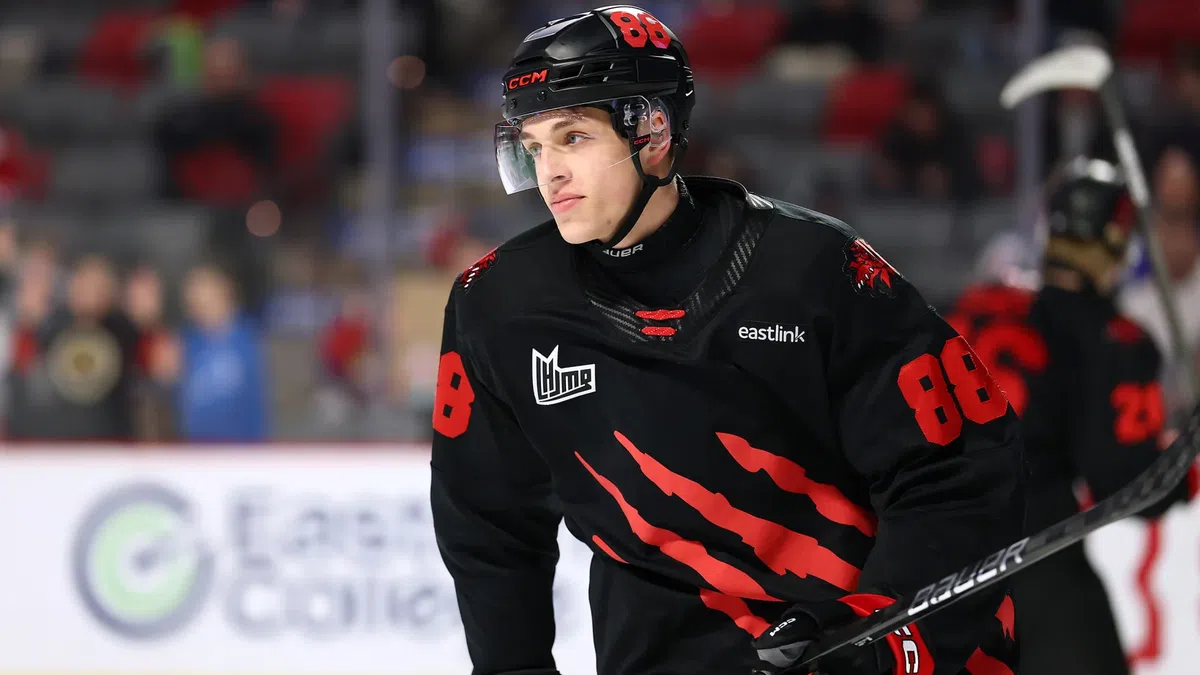 Týždeň Slovákov v CHL Majster Juraj Pekarčík medzi vybranou spoločnosťou. Už hviezdi aj na Memorial Cupe Týždeň Slovákov v CHL Majster Juraj Pekarčík medzi vybranou spoločnosťou. Už hviezdi aj na Memorial Cupe