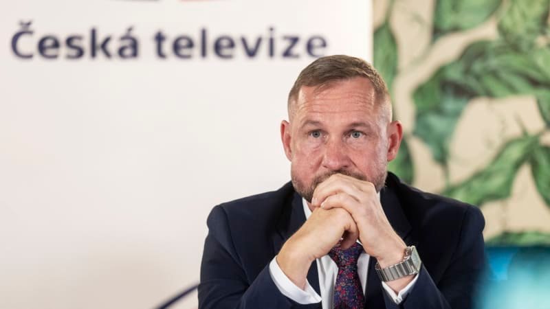 Výroční zpráva ČT? Vládní strany mají být zmiňovány častěji a v lepším světle, píše web Výroční zpráva ČT? Vládní strany mají být zmiňovány častěji a v lepším světle, píše web