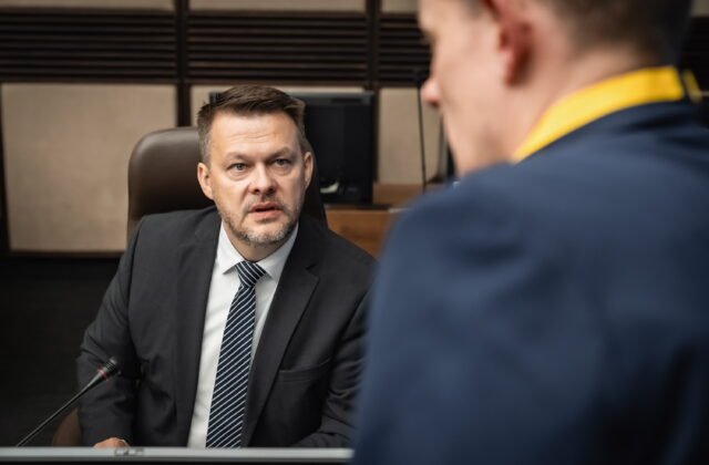 403001_67df1a2f74f1e331852533-640x420.jpg Vzťahy so Šutajom Eštokom sú na bode nula, priznal Migaľ, no vláda vraj funguje ďalej