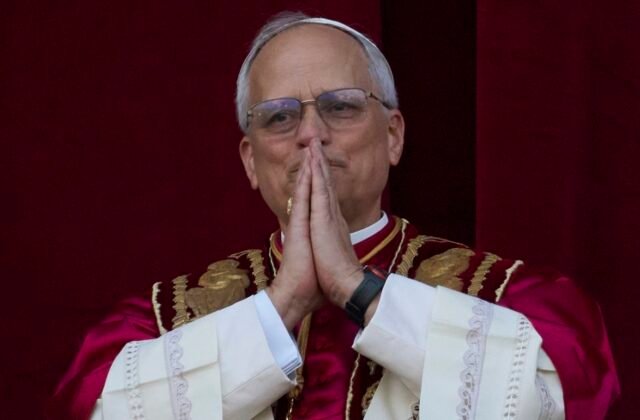 410030_vatican_conclave_new_pope_66954-640x420.jpg Pápež František dokázal osloviť aj neveriacich, nový pápež by mal byť podľa Slovákov symbolom etiky a morálky