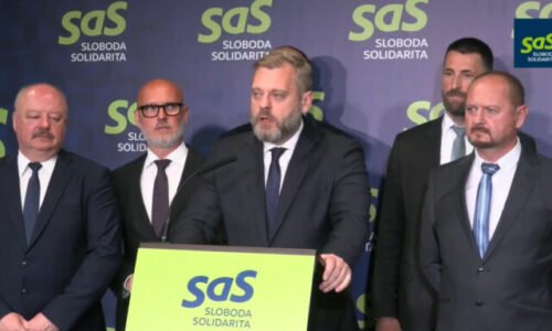 SaS zvažuje podať trestné oznámenie na premiéra Fica. Je odchovaný na boľševickom mlieku, tvrdí Krúpa – VIDEO