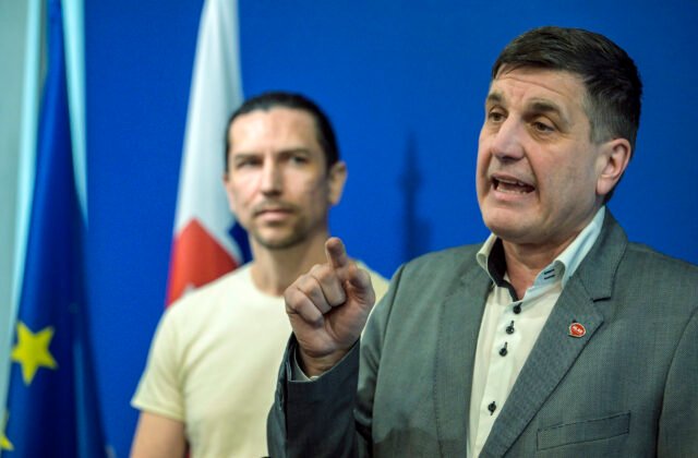 Uprednostňovať by sa mali podniky vytvárajúce pracovné miesta s nadštandardnými výhodami, tvrdí Ondruš