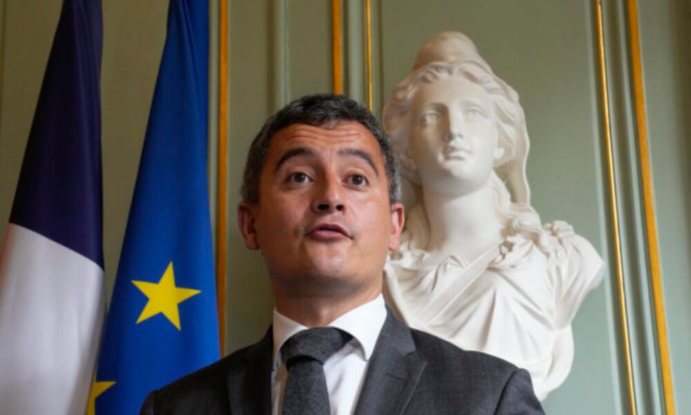 Francúzsky minister chce zakázať platenie hotovosti ako spôsob boja proti drogám