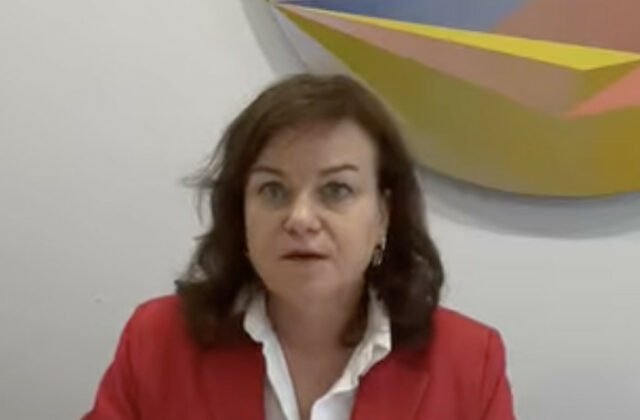 428315_sni-mka-obrazovky-2025-05-26-o-16.26.27-640x420.jpg Brusel už vie o podozrivých penziónoch. Nadácia Zastavme korupciu informovala europoslancov o trestných oznámeniach – VIDEO